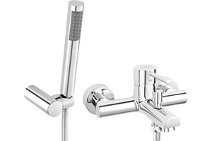 Fiesta - Wall-mounted bath mixer with a switch in the spout, chrome